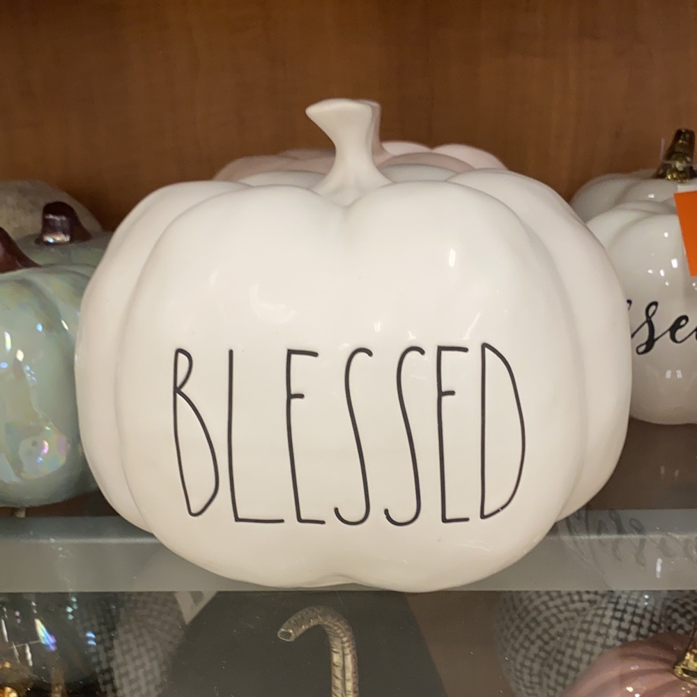 Rae Dunn Pumpkin